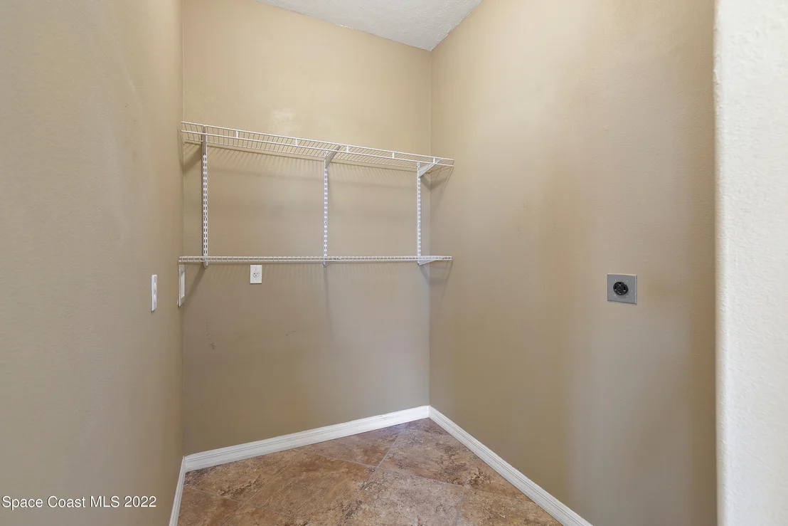 Photo of 1187 Meadow Lake Road