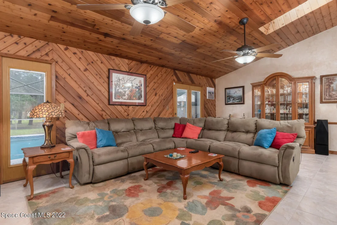 Photo of 3385 Kent Drive
