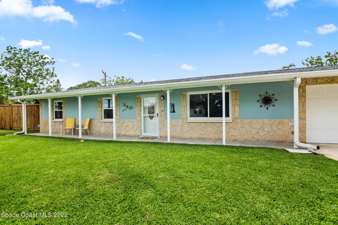 Photo of 1719 Shady Lane
