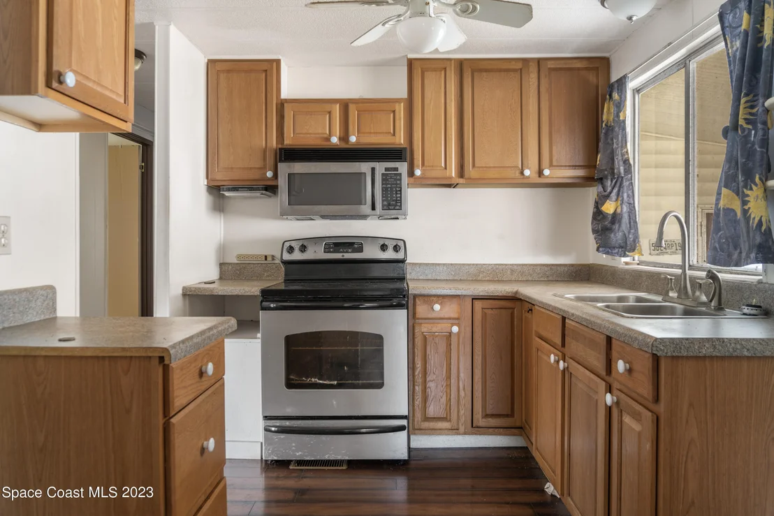 Photo of 549 Marnie Circle
