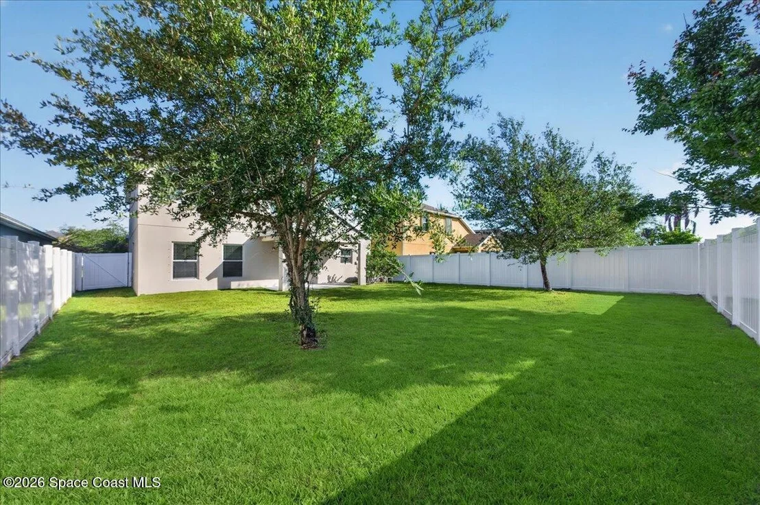 Photo of 1545 Litchfield Drive