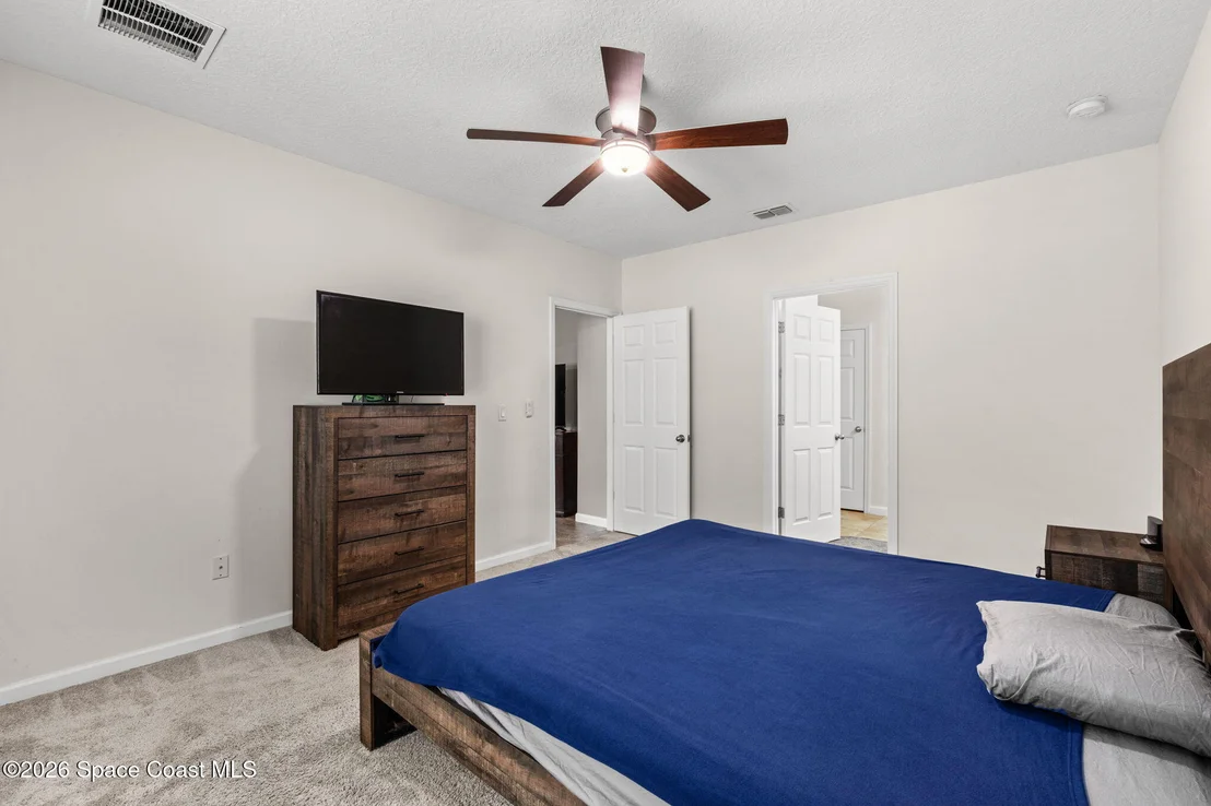 Photo of 648 Coyote Drive