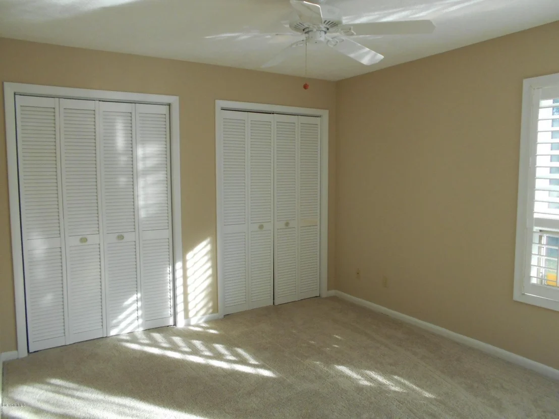 Photo of 541 Nightingale Drive