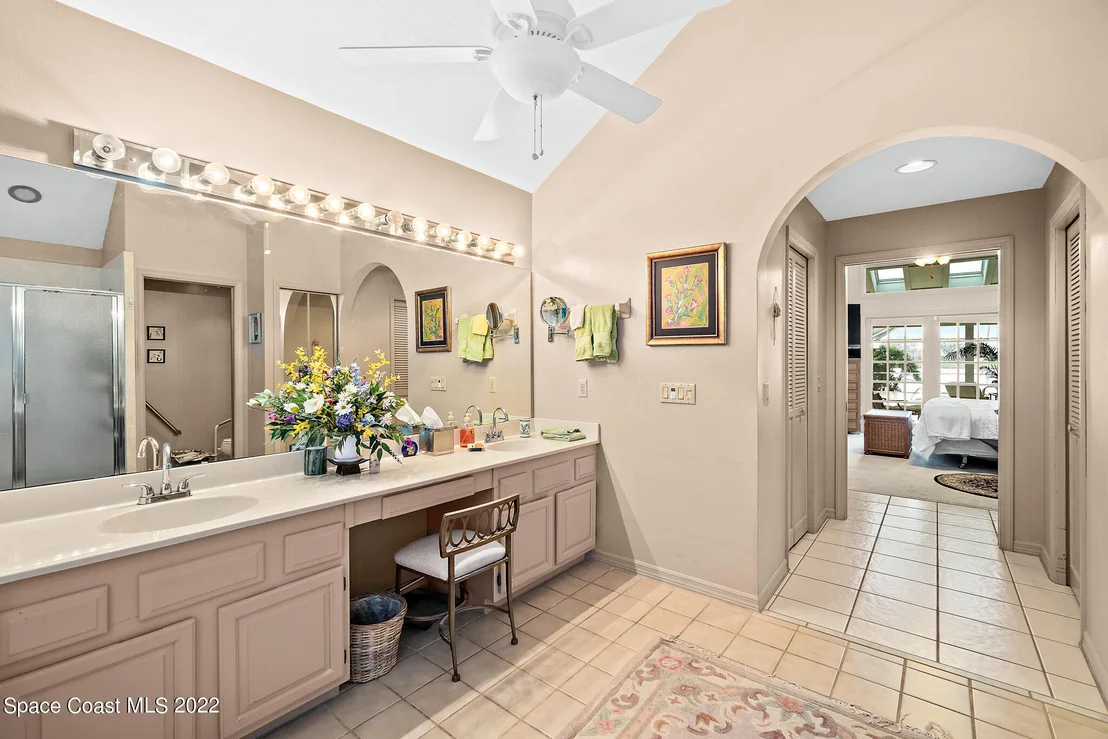 Photo of 686 Rossmoor Circle