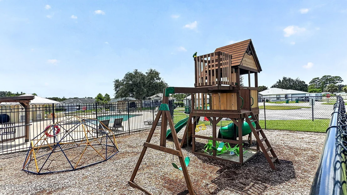 Photo of 1716 Vista Lake Circle