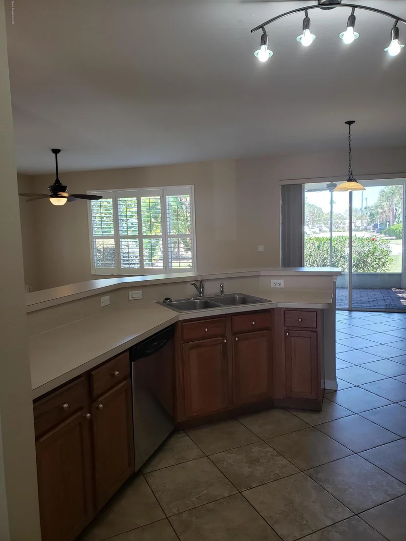 Photo of 410 Whelk Place