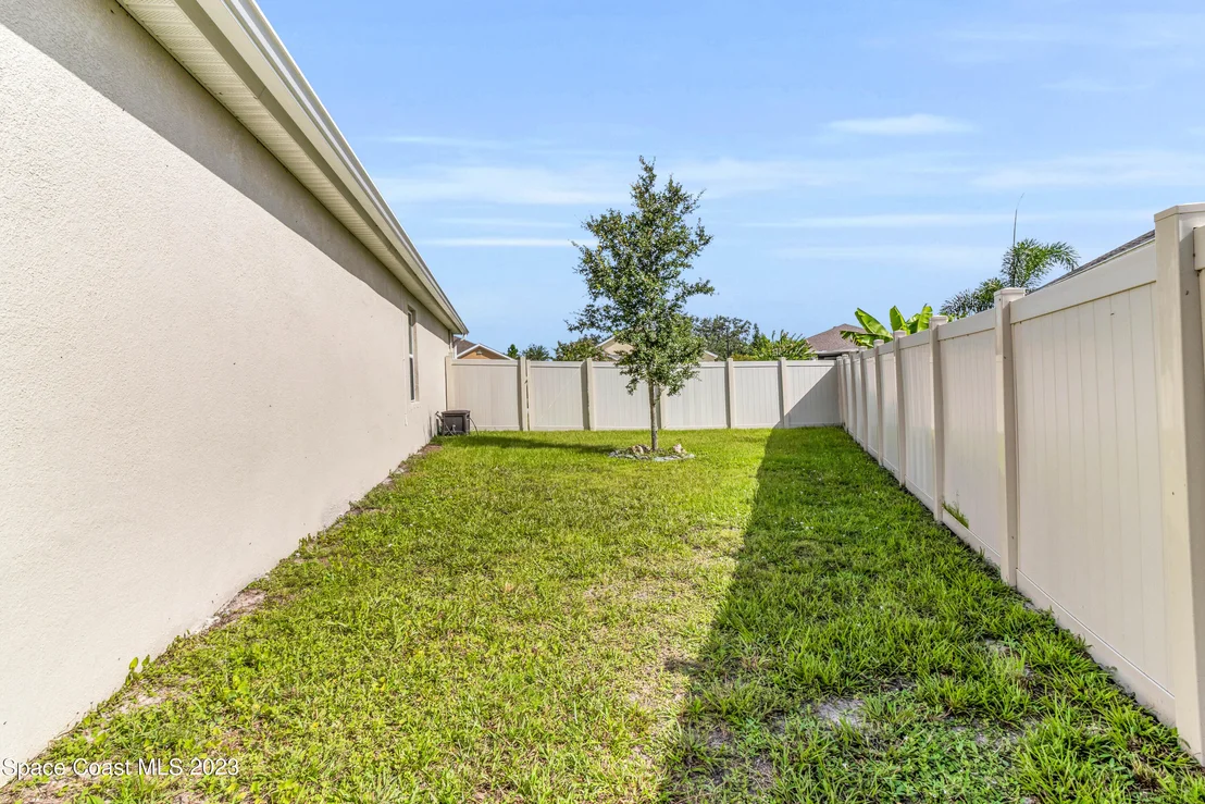 Photo of 849 Forest Trace Circle