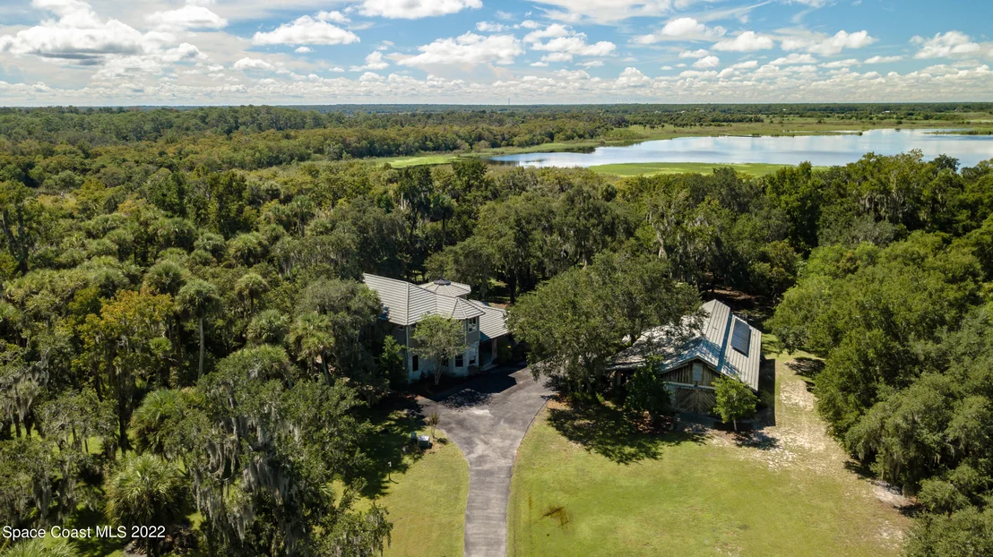 Photo of 840 Lemon Bluff Road