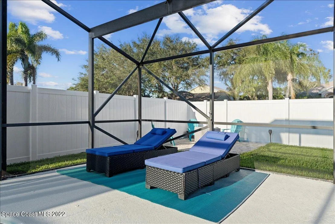 Photo of 890 Shaw Circle