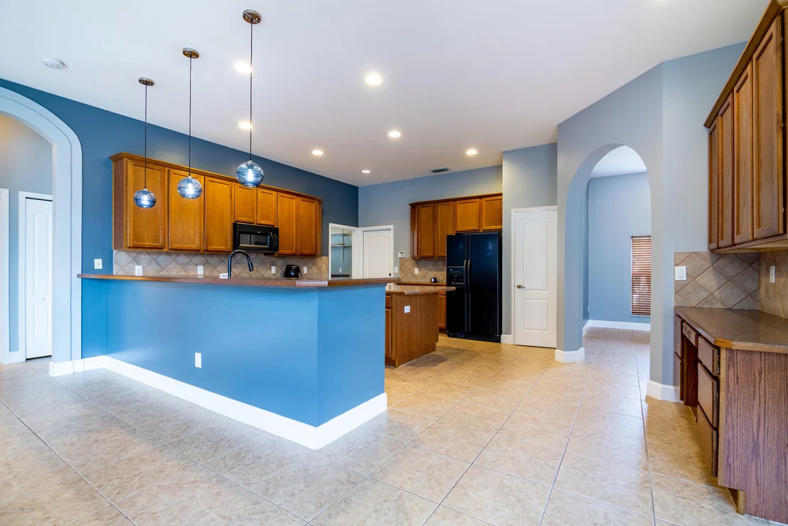 Photo of 3256 Peninsula Circle
