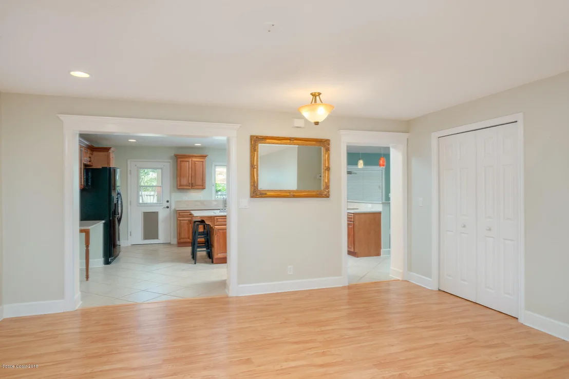 Photo of 304 Third Avenue