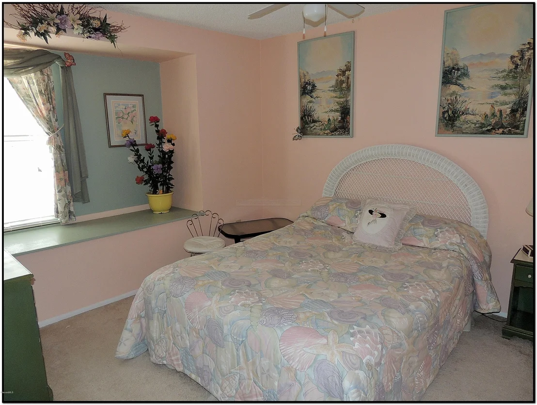 Photo of 3251 NE Edgewood Drive