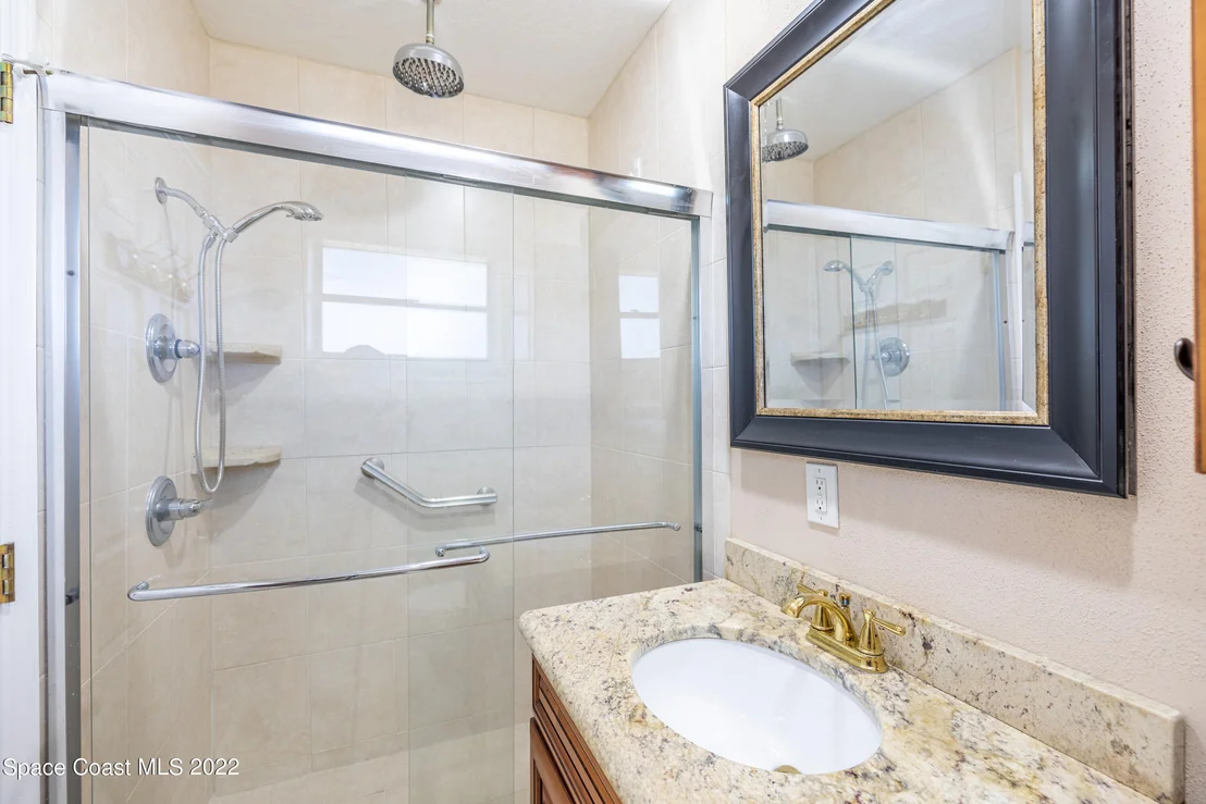 Photo of 1609 Hedrick Drive