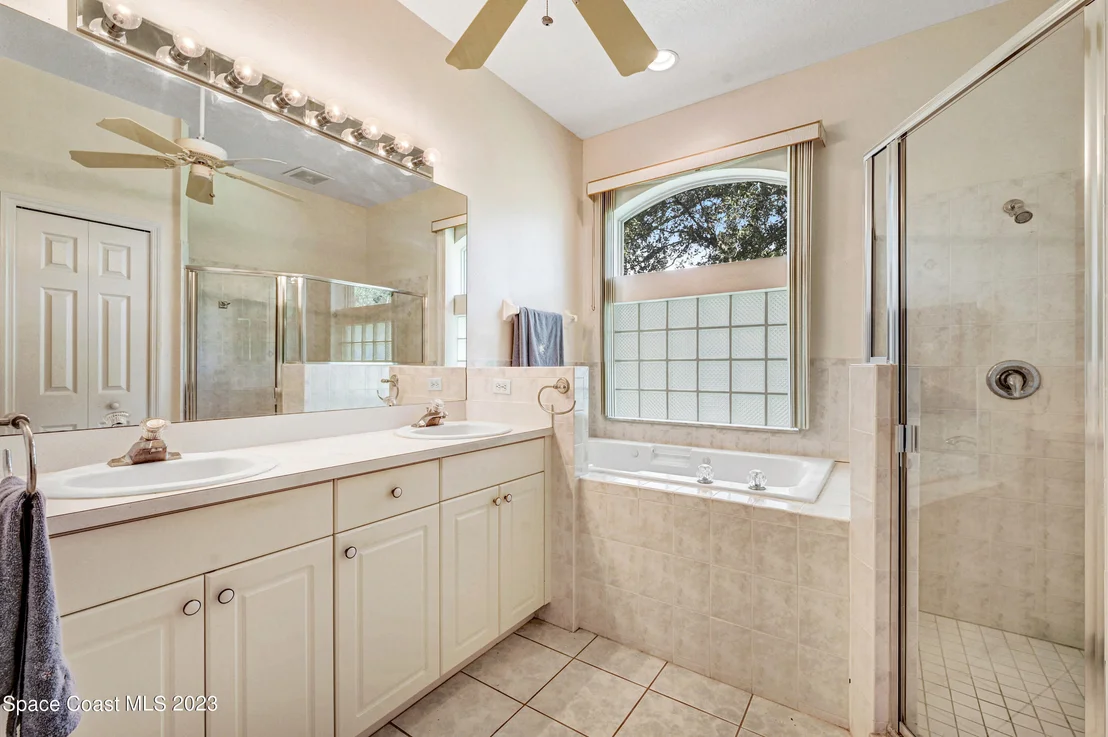 Photo of 368 Renaissance Avenue