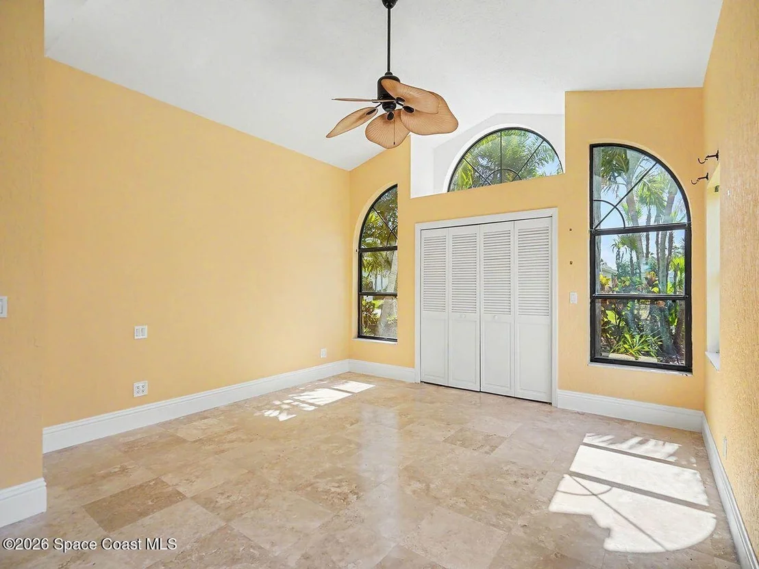 Photo of 484 Lanternback Island Drive