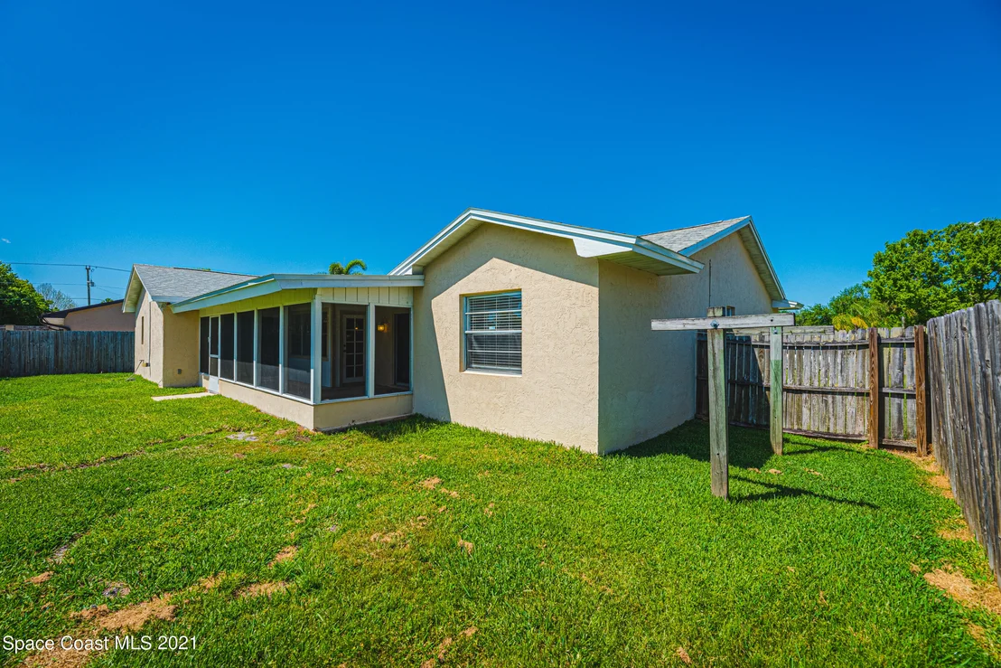 Photo of 2021 Tallpine Road