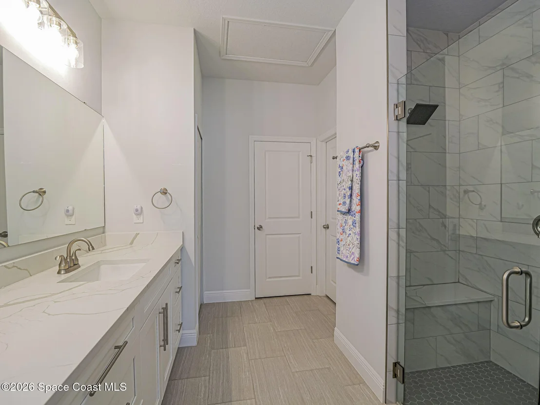 Photo of 3010 Eldron Boulevard SE