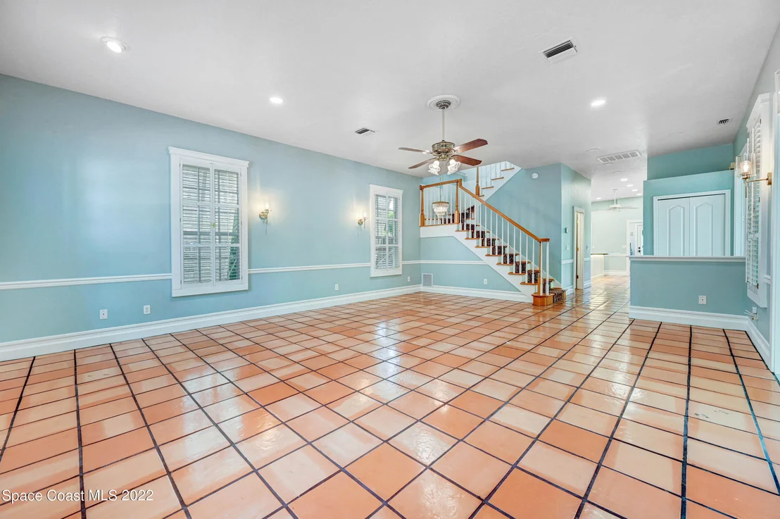 Photo of 155 Bayshore Drive