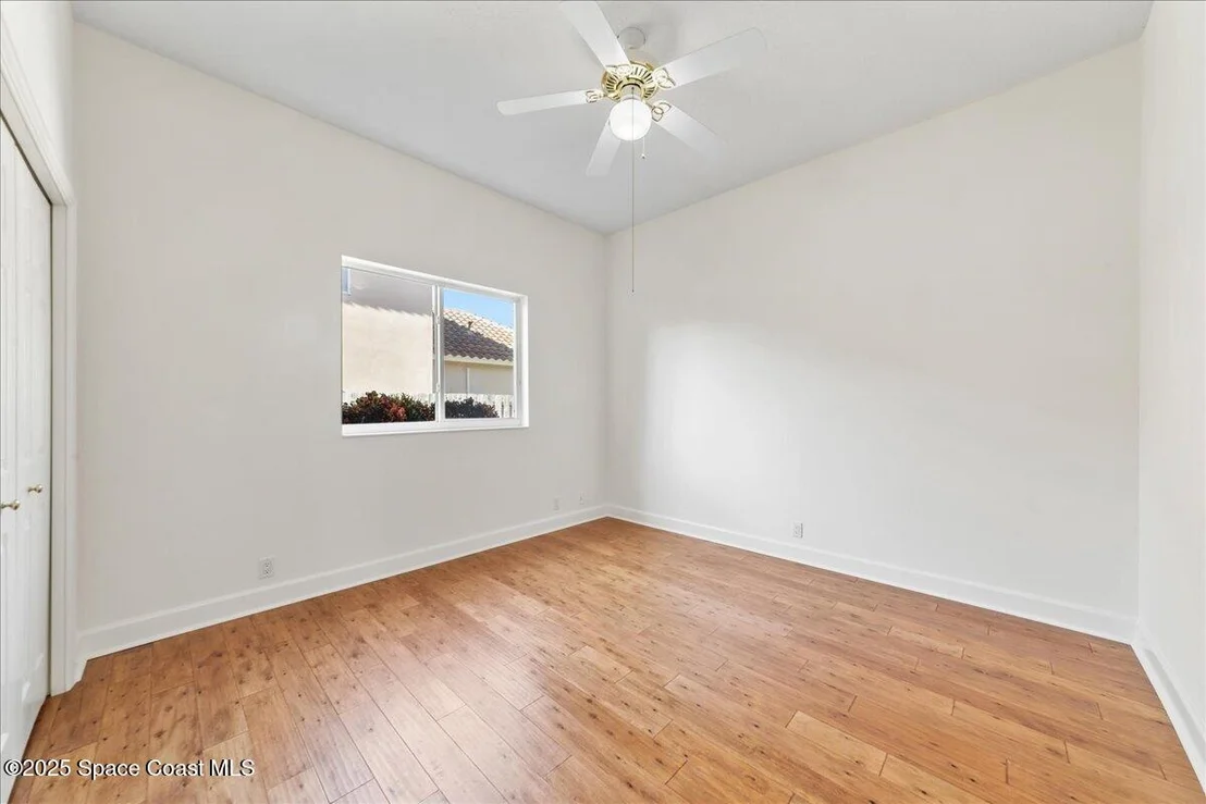 Photo of 327 Southampton Drive
