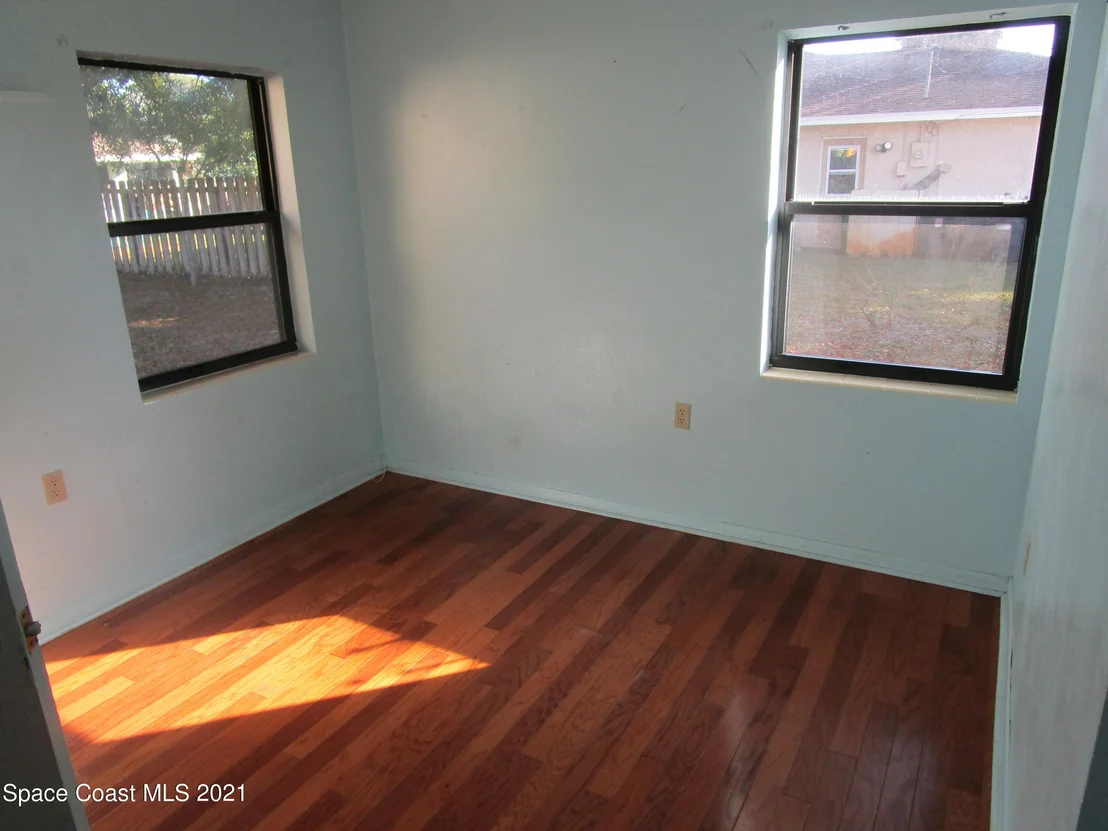 Photo of 2521 Forest Drive