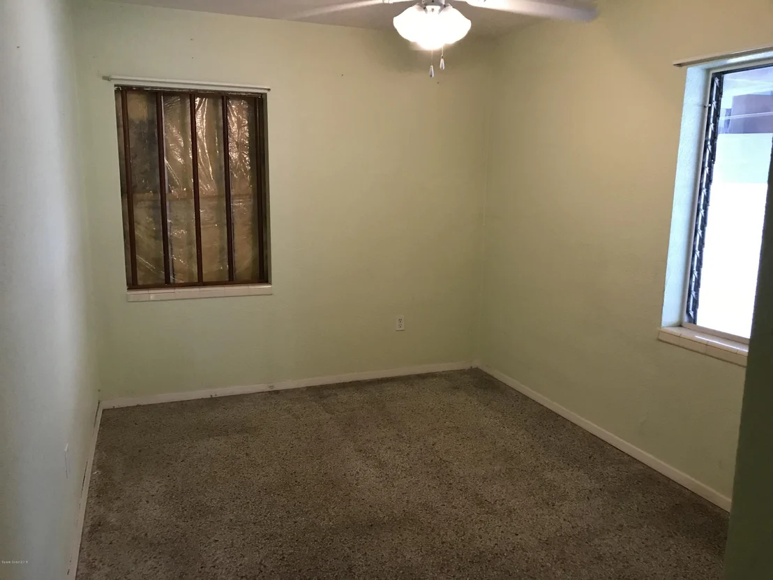 Photo of 707 Camellia Drive