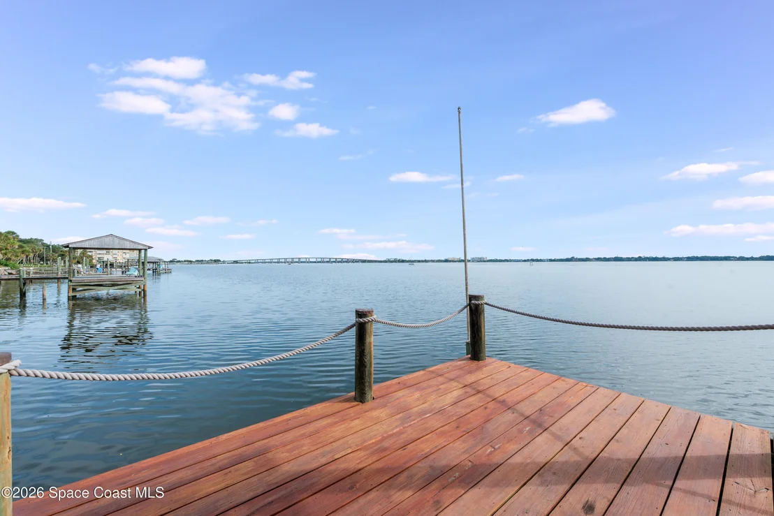 Photo of 555 Rockledge Drive