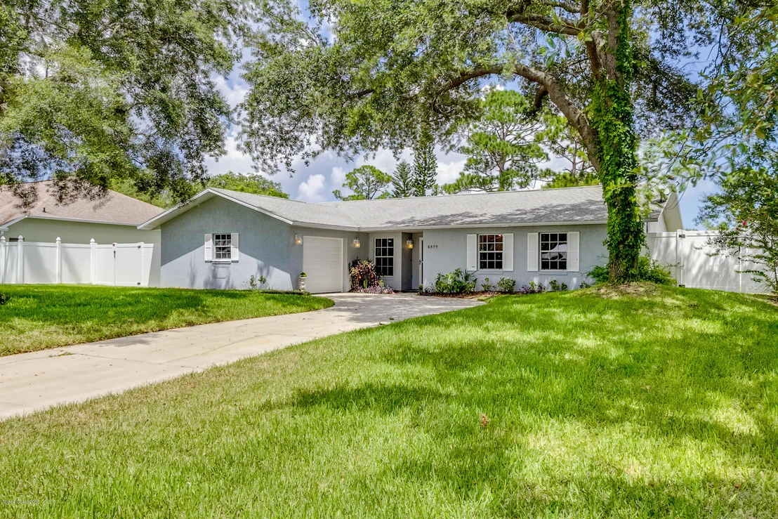 Photo of 6595 Grissom Parkway