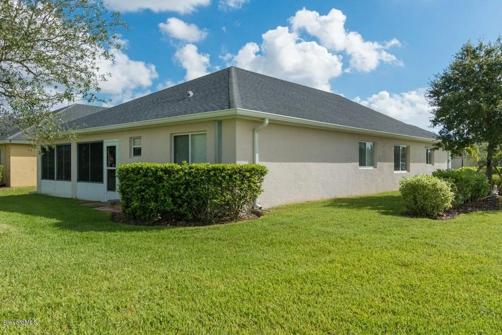 Photo of 7258 Broderick Drive