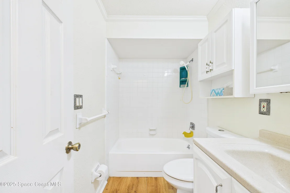 Photo of 3583 James Road