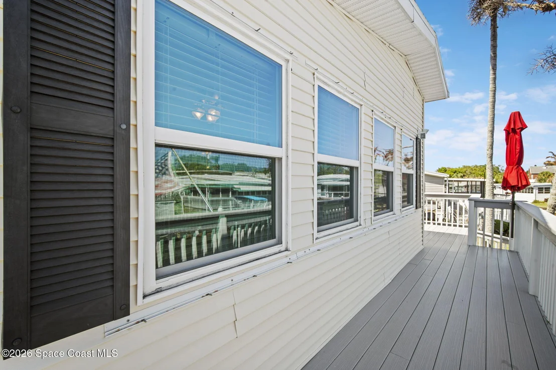 Photo of 2966 Indian River Drive NE