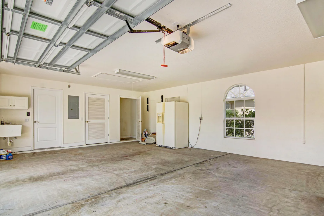 Photo of 1617 Auburn Lakes Drive