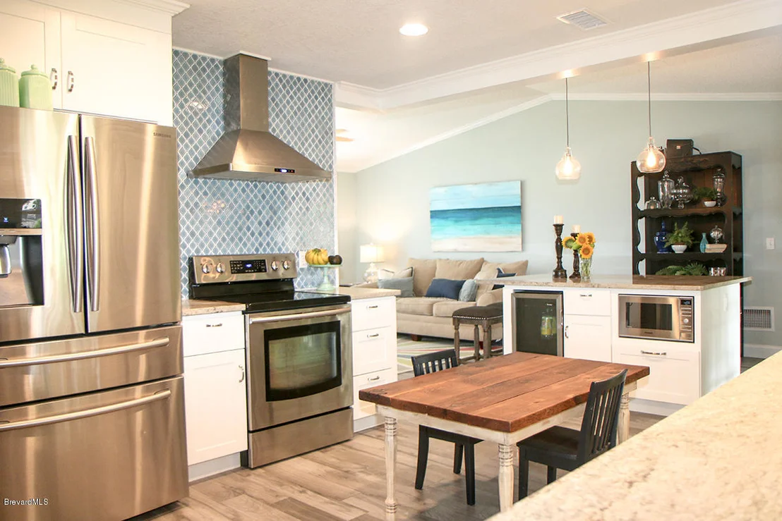 Photo of 595 Deerfield Drive