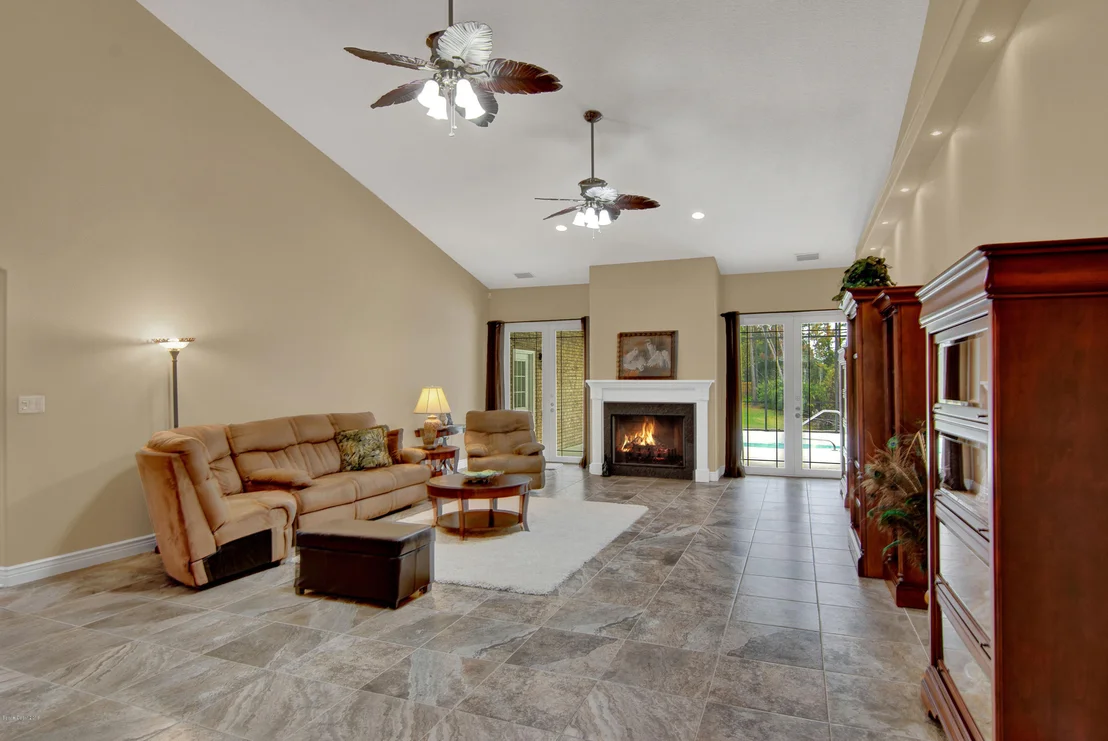 Photo of Unit U4 at 7563 Windover Way