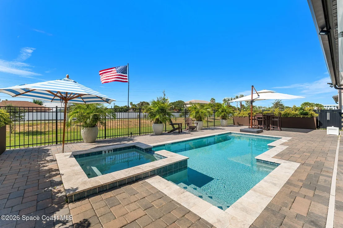 Photo of 420 Strand Drive
