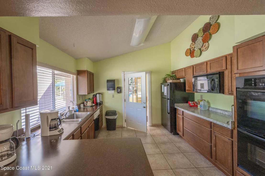 Photo of 914 Shaw Circle