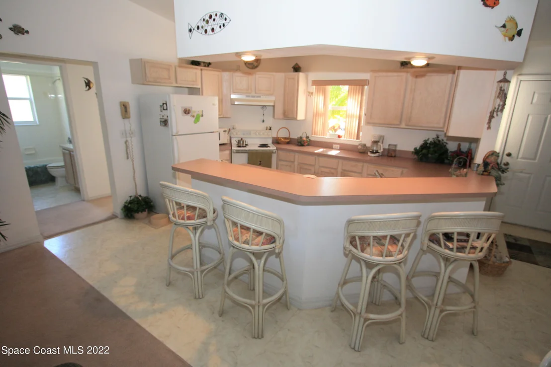 Photo of 162 Delaware Avenue