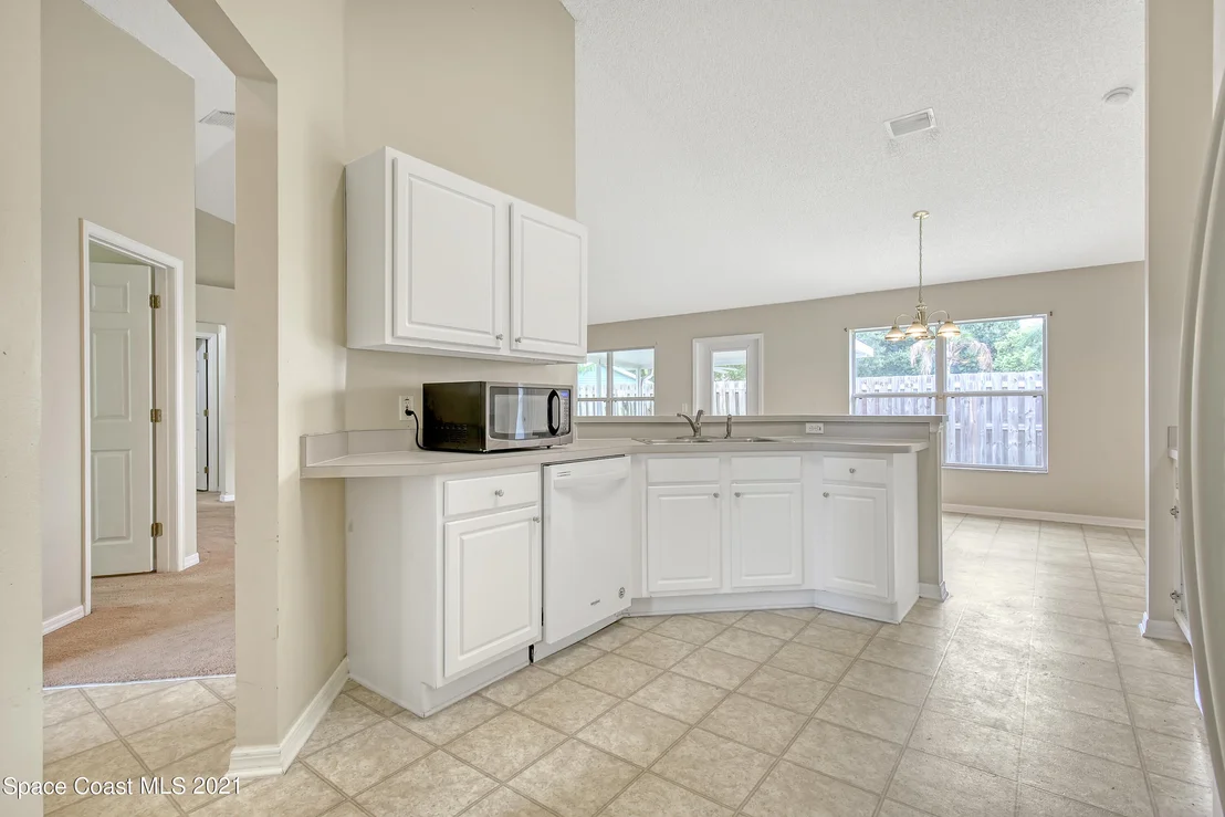 Photo of 1004 Kingfisher Way