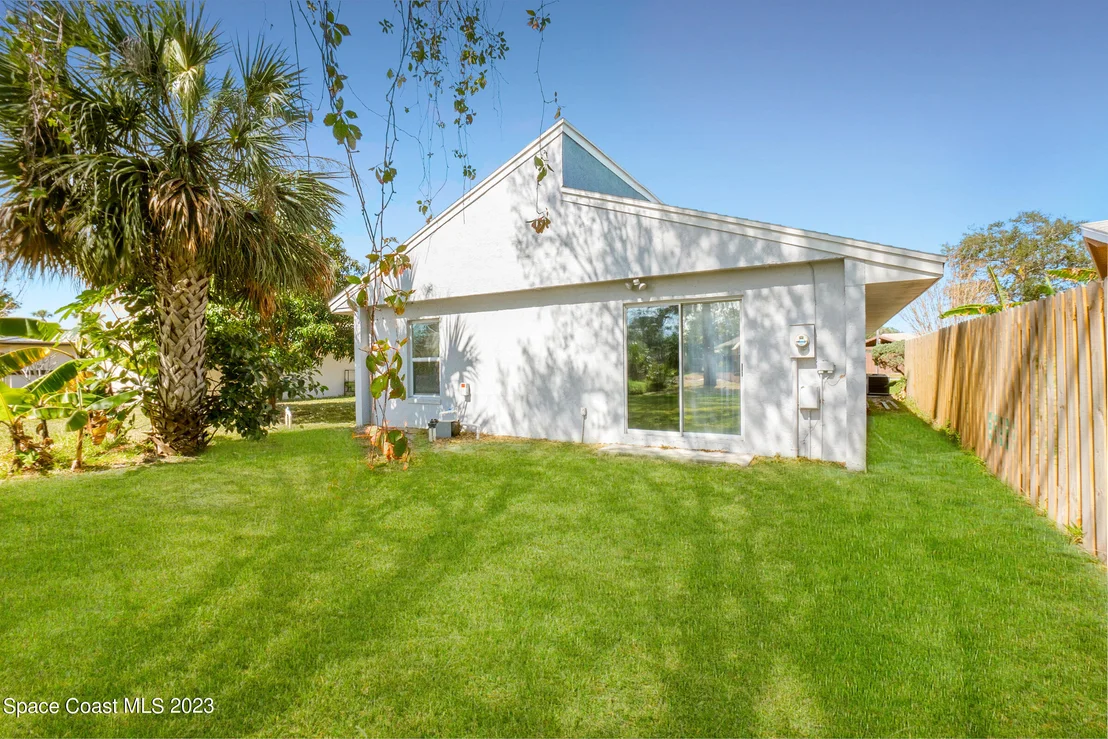 Photo of 365 Mission Oak Drive