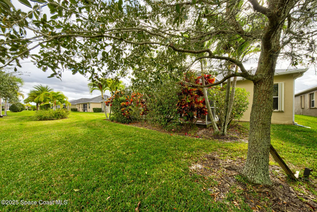 Photo of 3352 Russ Place