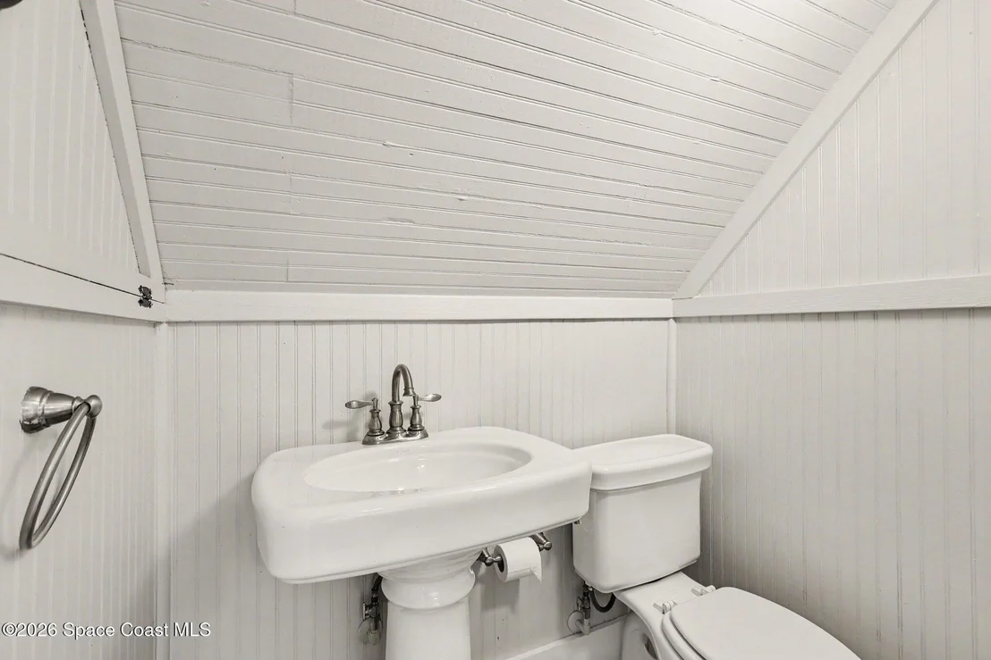 Photo of 35 Barton Avenue
