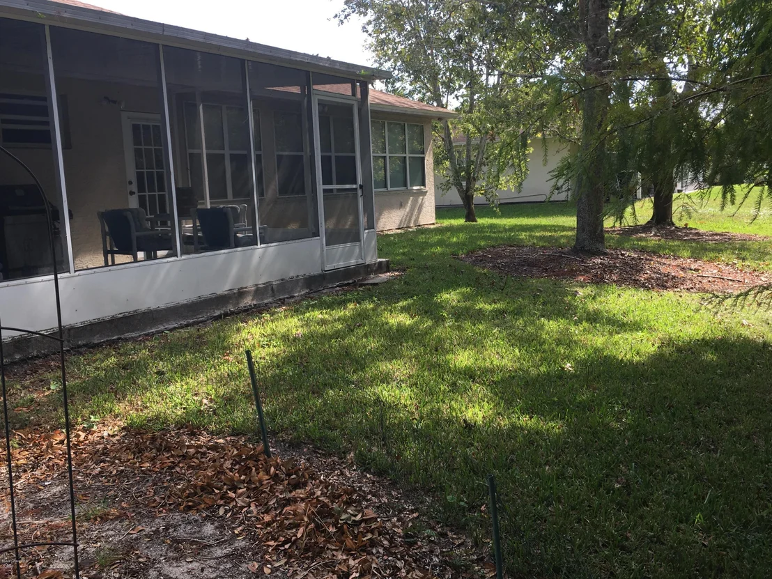 Photo of 4025 57th Terrace