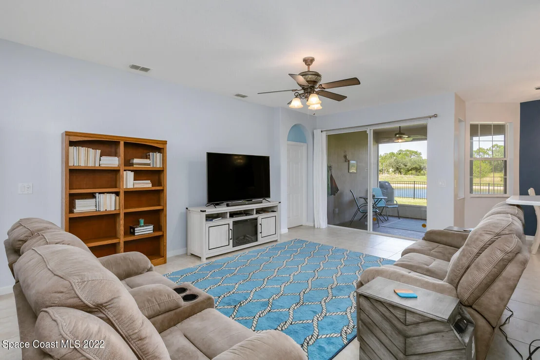 Photo of 336 Abernathy Circle