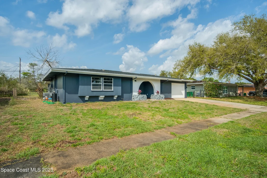 Photo of 660 Aloha Avenue