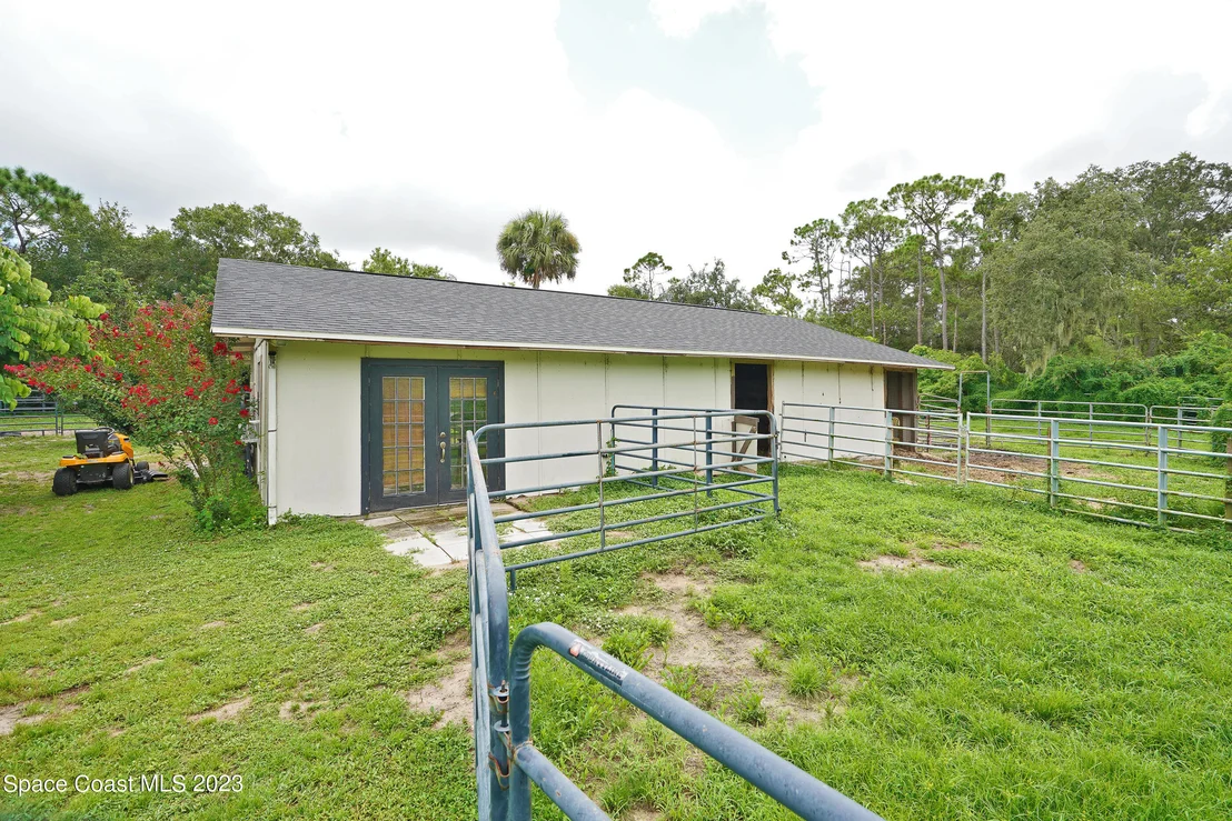 Photo of 2525 Friday Road