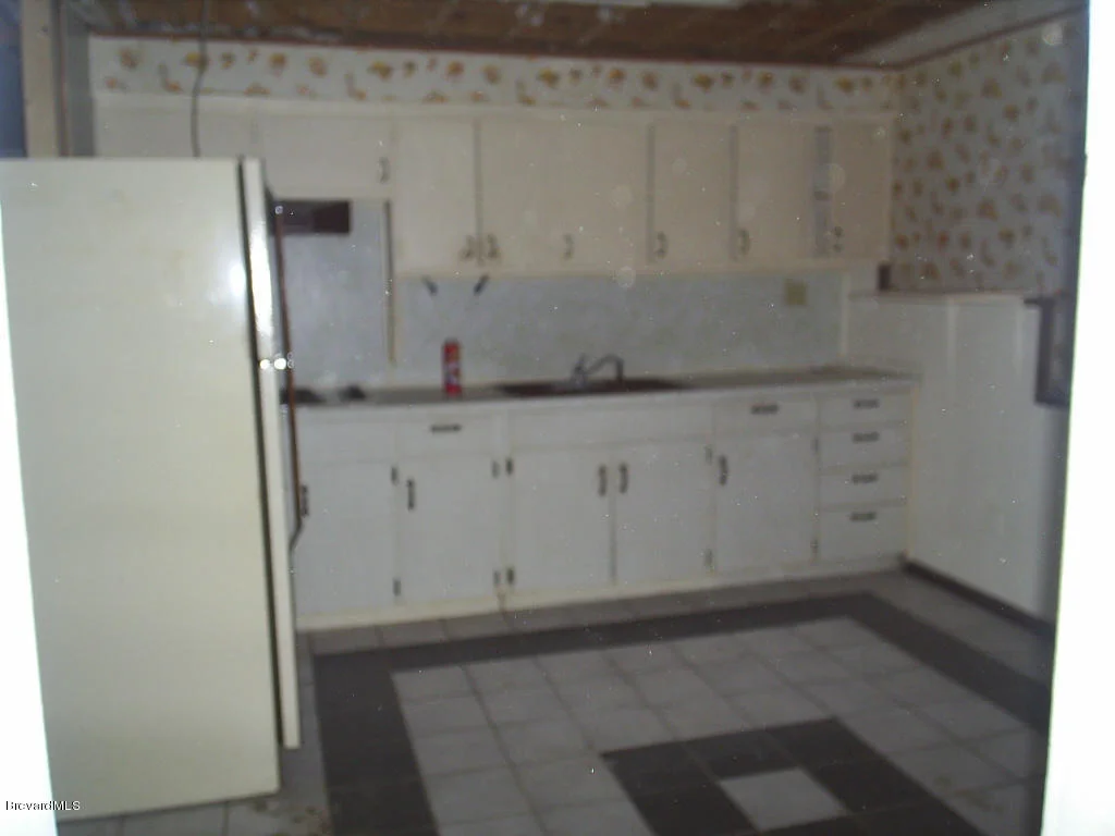 Photo of 2474 Park Lane