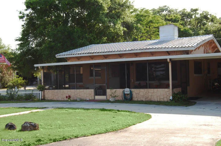 Photo of 4429 Indian River Drive N