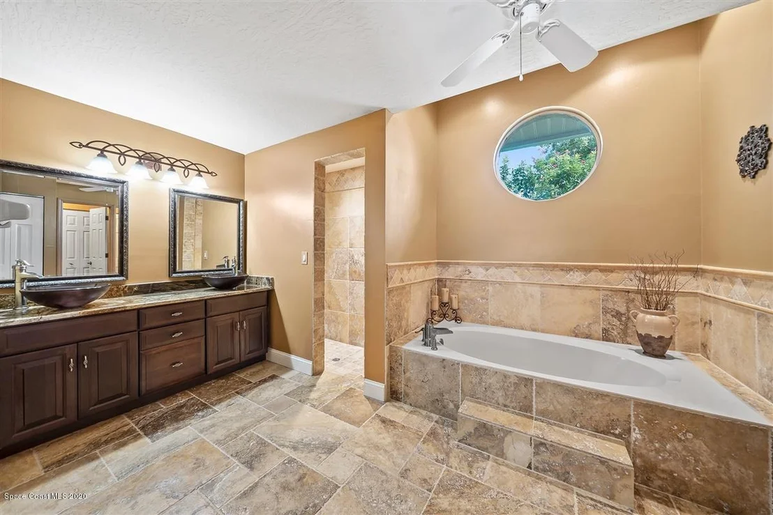 Photo of 1338 Silver Lake Drive