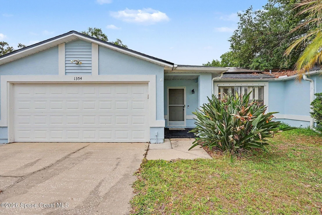 Photo of 1354 Eldron Boulevard SE