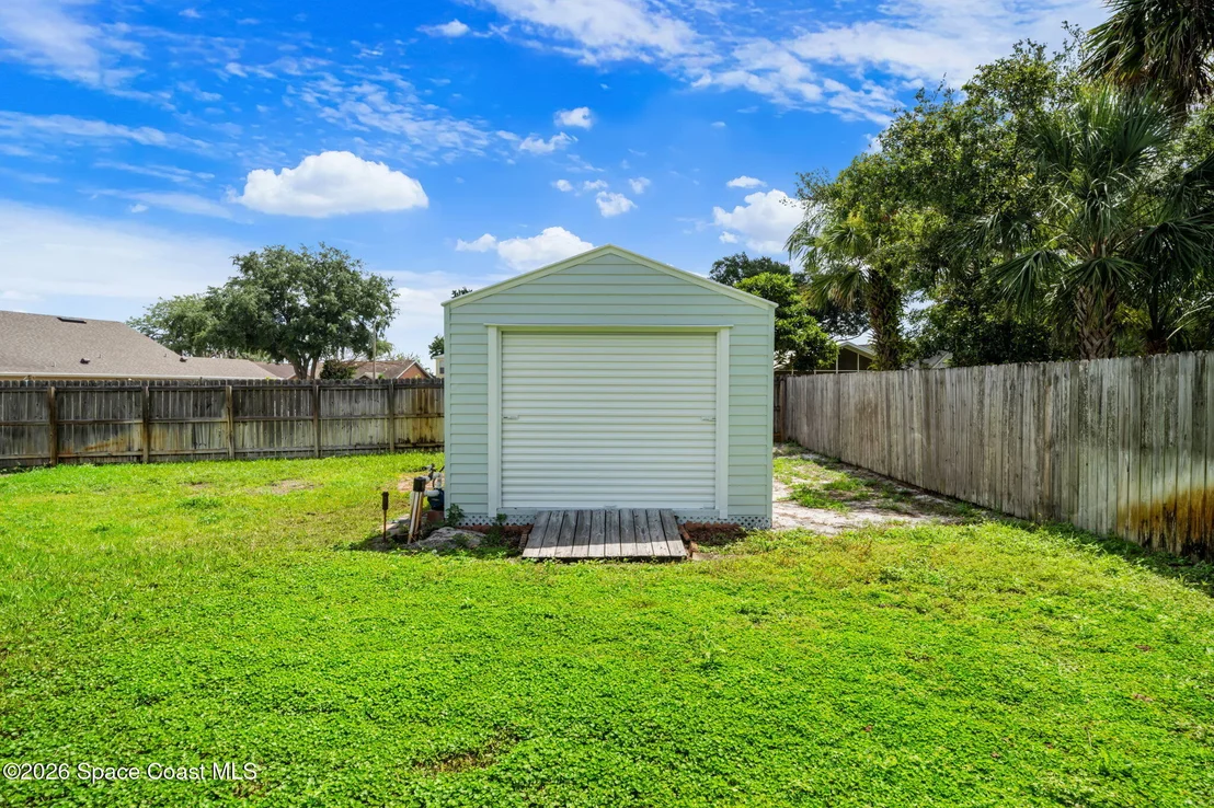 Photo of 4875 Winchester Drive
