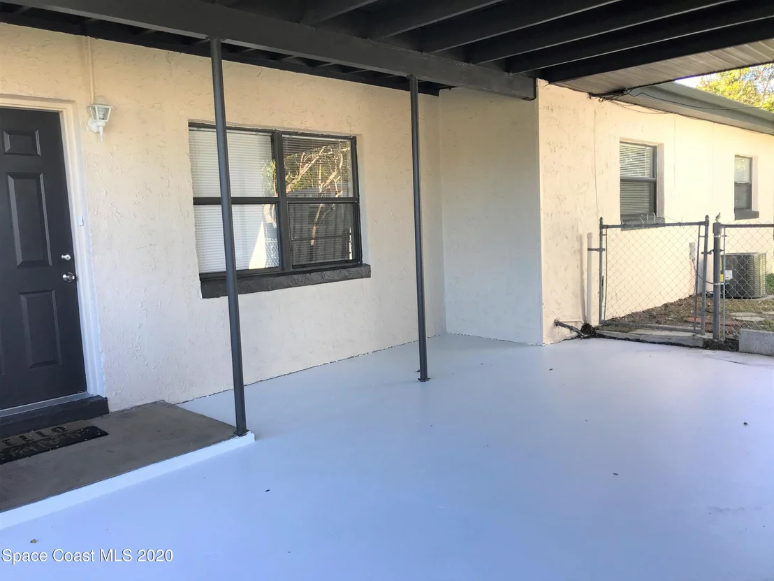 Photo of 1866 Cedarwood Drive